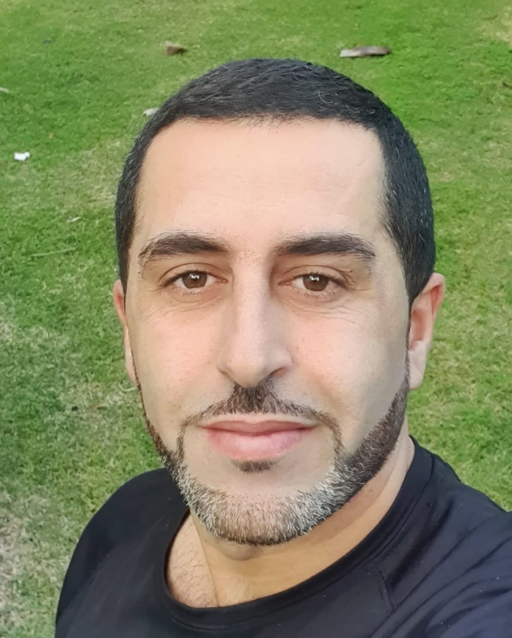 יונס עמאד