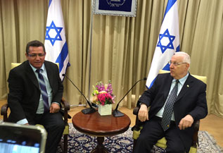 נשיא המדינה, ראובן רובי ריבלין, עם יו"ר ההתאחדות, עופר עיני