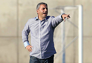 ניסן יחזקאל והפועל ראשל"צ בליגת העל (צילום: עודד קרני)