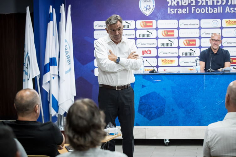 טקס סיום לבוגרי קורס הפרו